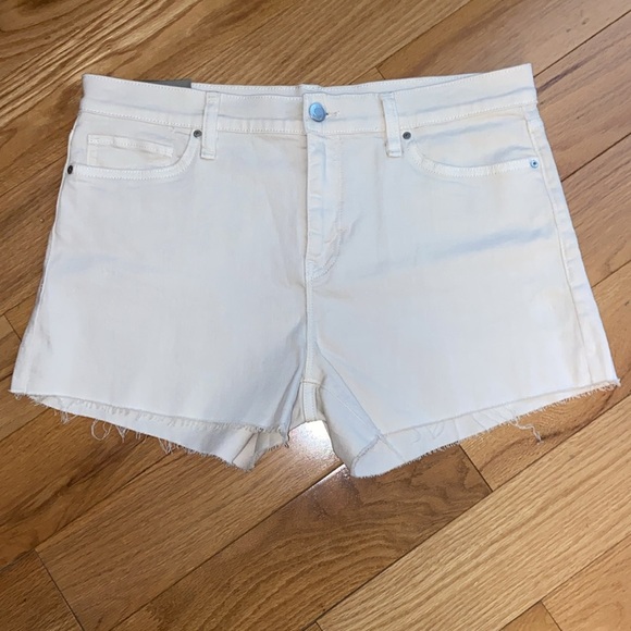 NWT Hudson Gemma Mid-Rise Short - Egret size 31 - Picture 4 of 10